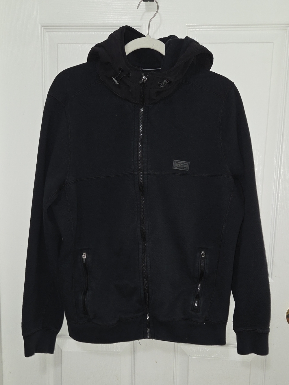 Abercrombie & Fitch Men's Black Full-Zip Hooded Sweater